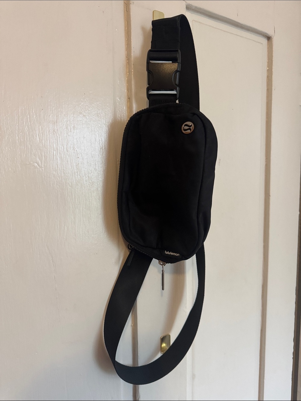 Lululemon Athletica Black Crossbody Sling Bag